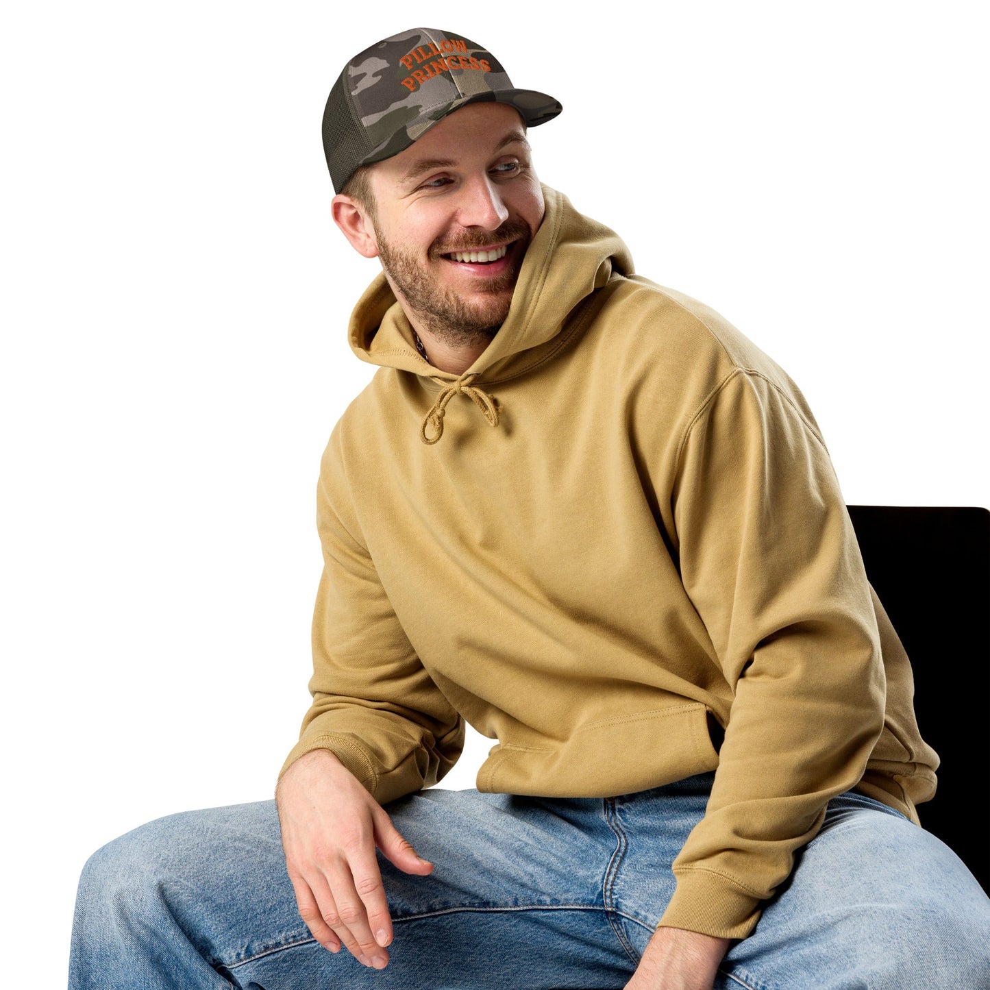 Pillow Princess Camo trucker hat - FLAVNT